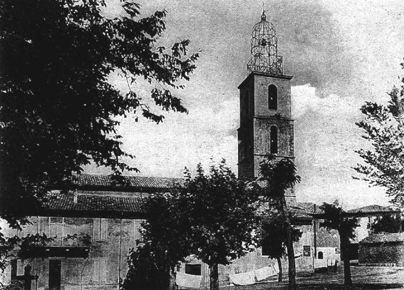 La Place de l'Église vers 1900